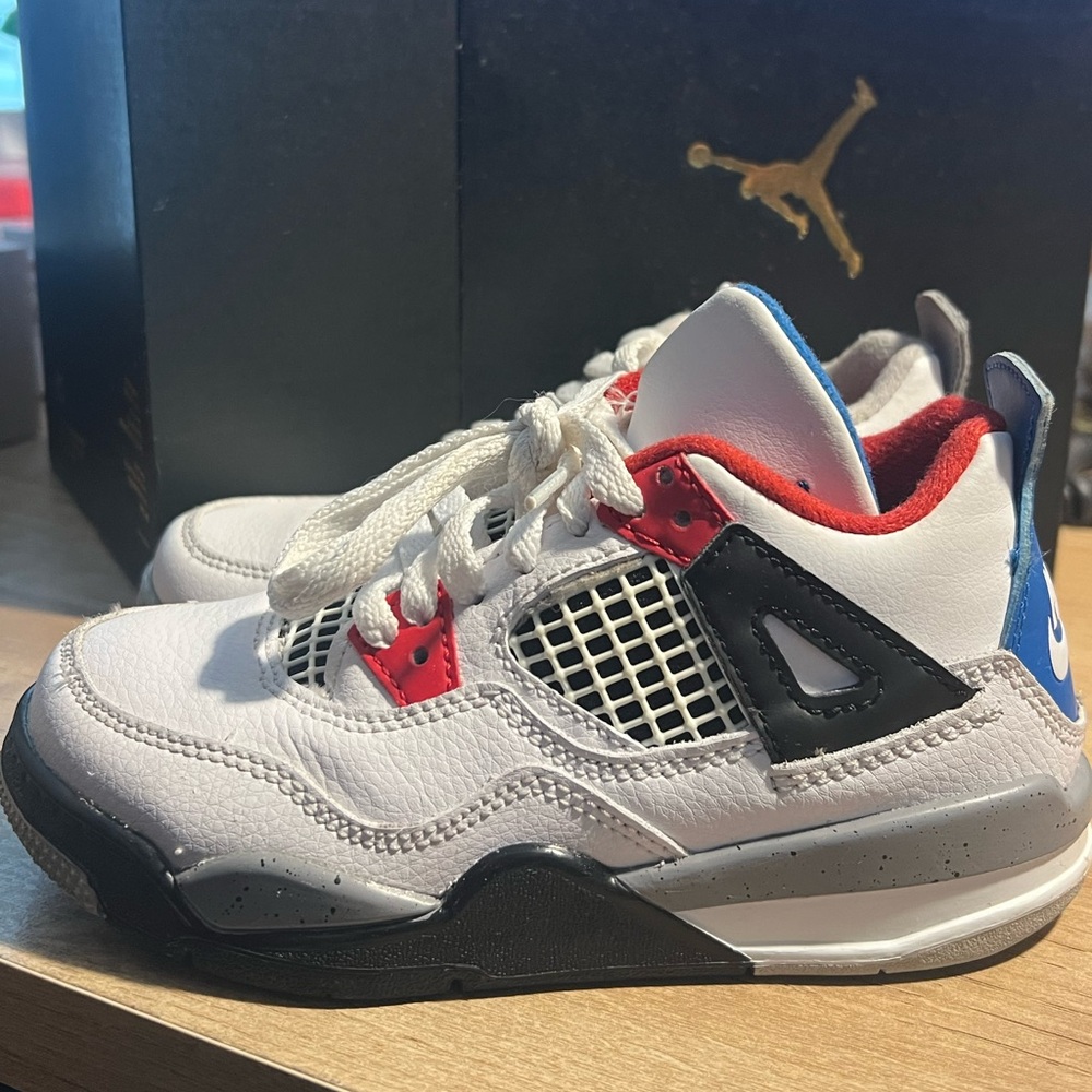 Nike Jordan 4 Retro